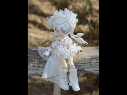 Ten Thousand Escape Plans *Special Angel* Figure